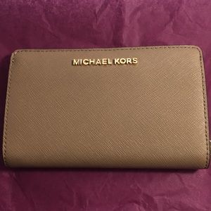 Michael Kors Jet Set Slim Bifold Wallet dk khaki